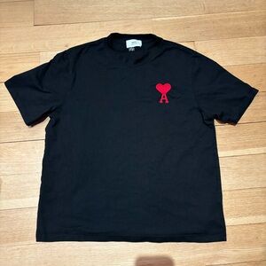 AMI Paris T-Shirt in Black with logo